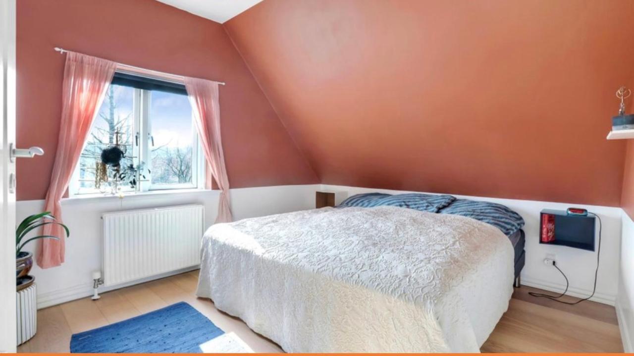 Villa I Herning, 200 Meter Fra Gagaden Екстер'єр фото